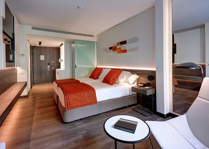 Olivia Balmes Hotel 4*