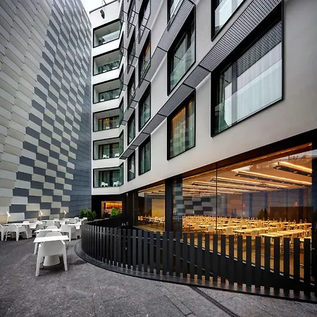 Olivia Balmes Barcelona